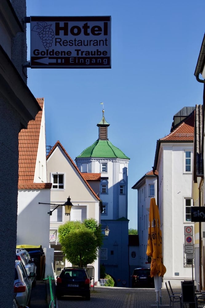 Hotel Goldene Traube 3/50