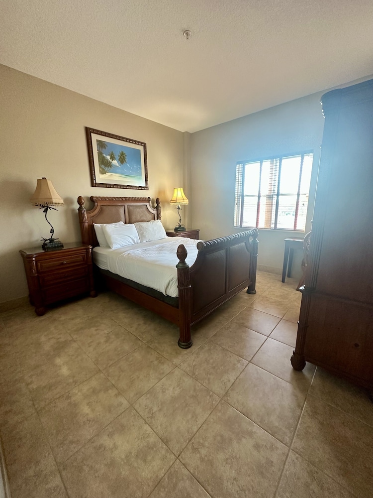 Tahitian Inn Spa 20/64