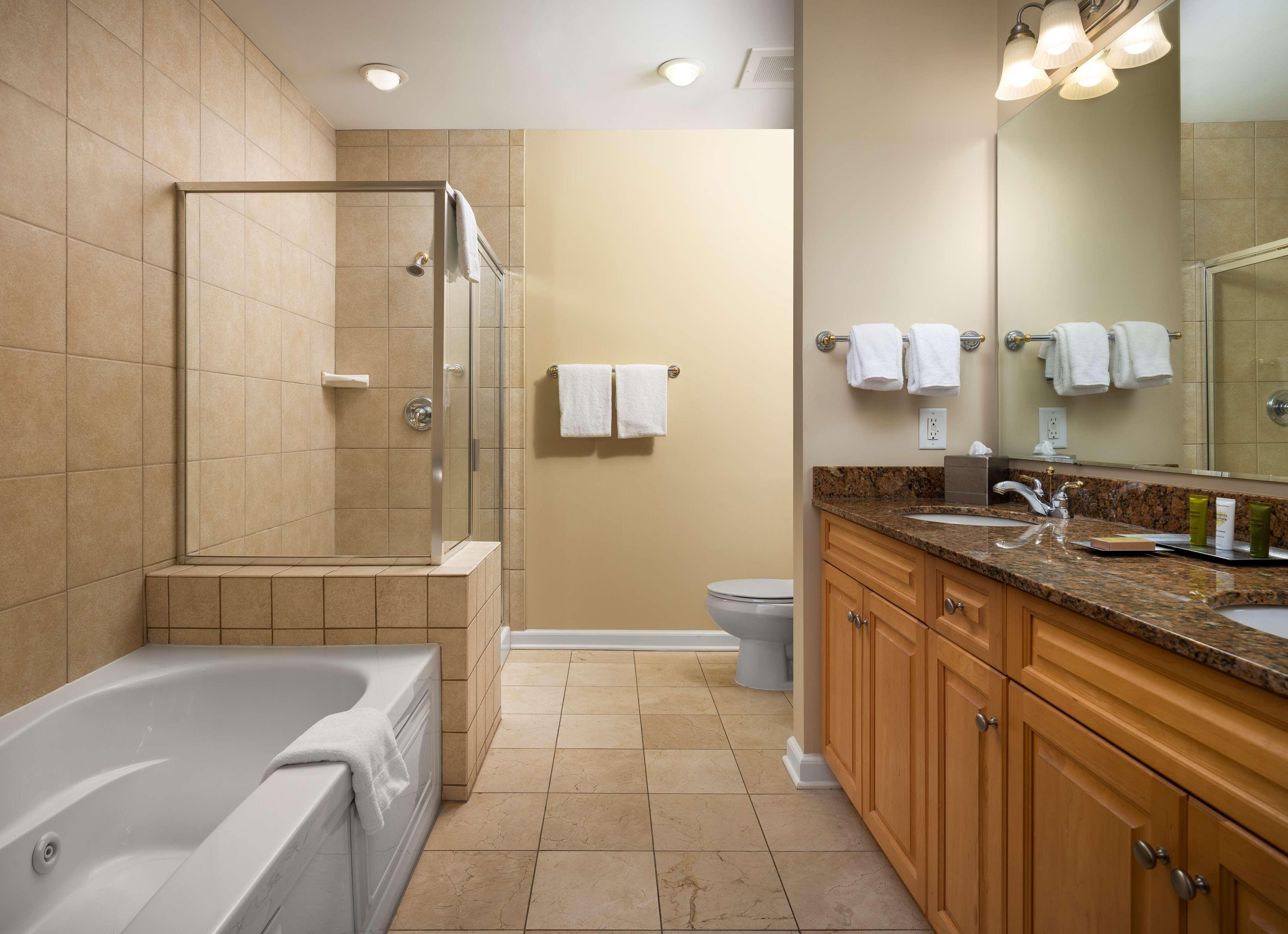 2 Bedrooms, Condo, 1 King or 2 Queen Beds, Ocean View، Royale Palms Condominiums 6/6
