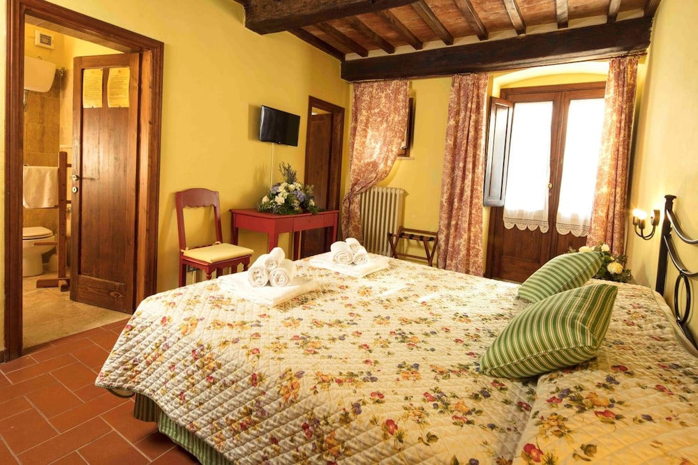 Castello Di Titignano 8/50