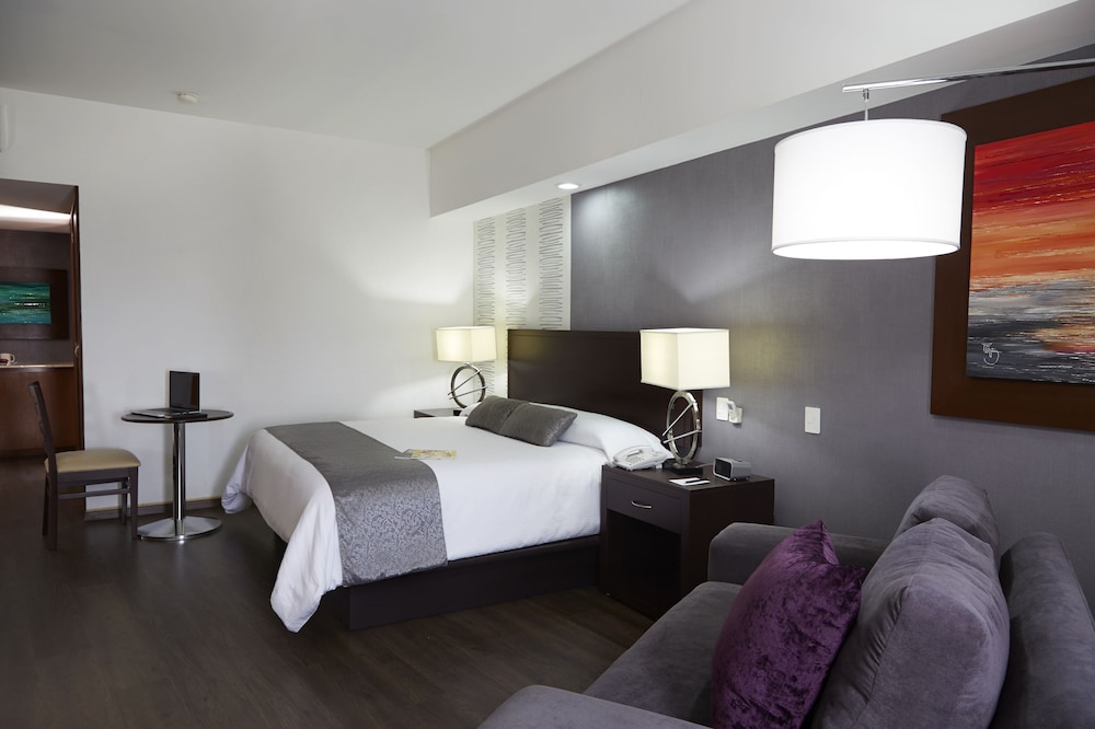 Hotel Ejecutivo Express 9/77