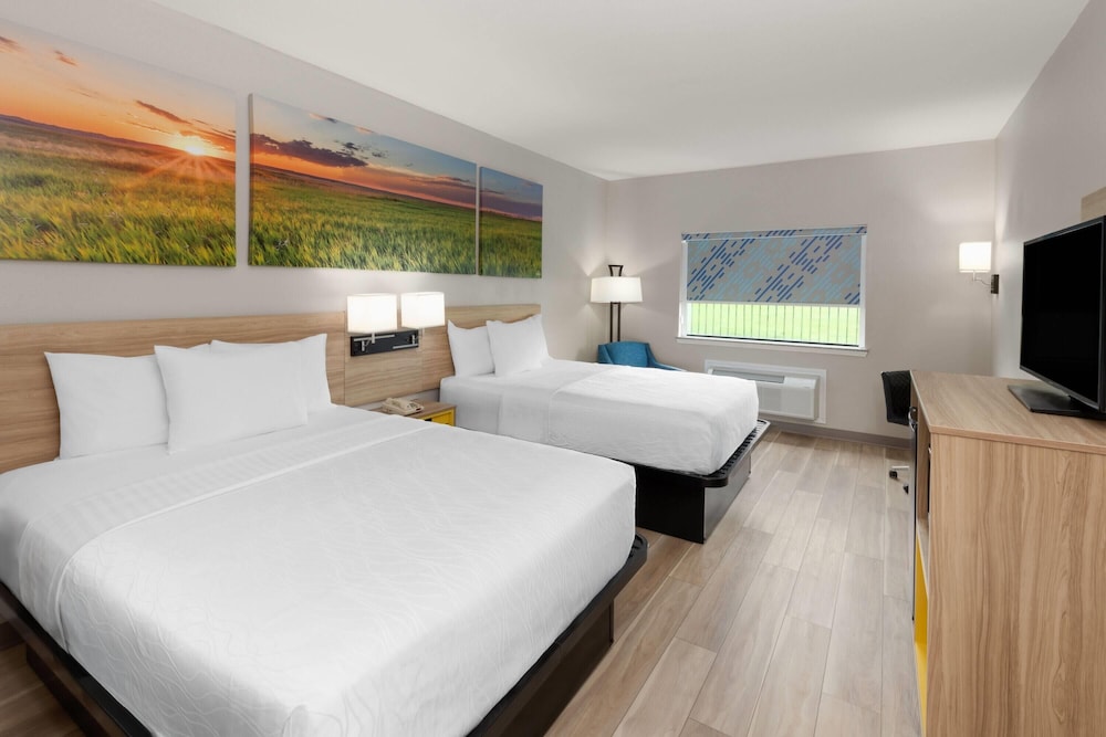 ROOM, 2 QUEEN BEDS, ACCESSIBLE