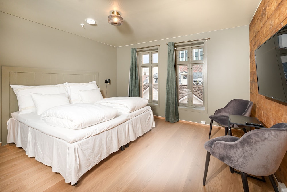 Historical, Twin Beds، Gamla Vaerket 8/10