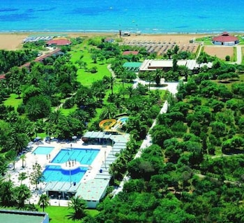 Sural Hotel 62/63