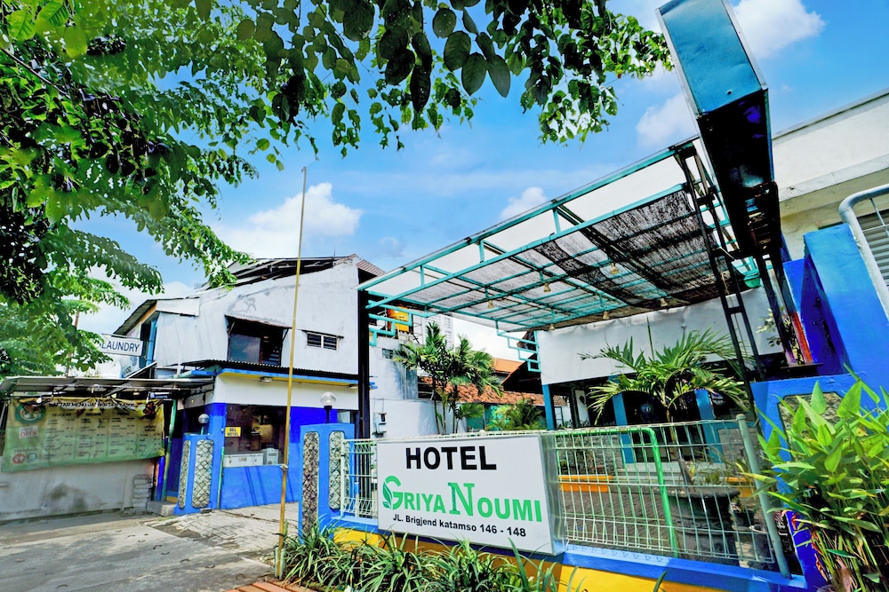Hotel O Bungurasih Near Juanda International Airport Formerly Griya Waru Hotel 31/33