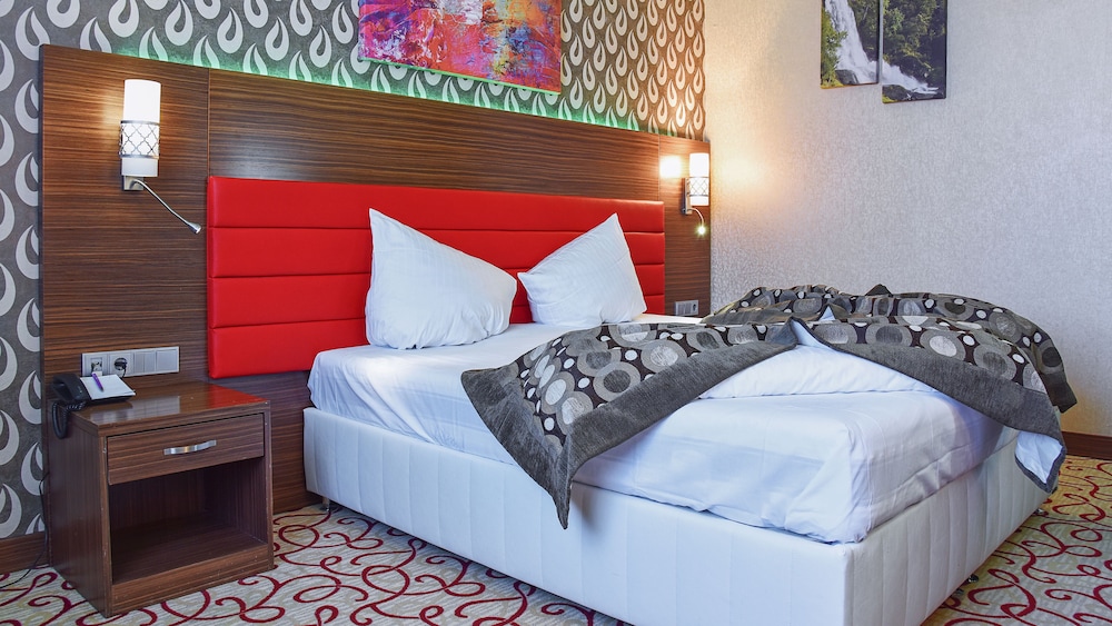 Airport Global Hotel 9/34