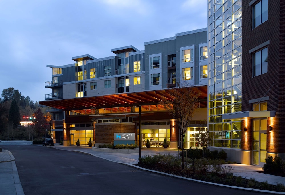 Hyatt House Seattle/Redmond 68/70