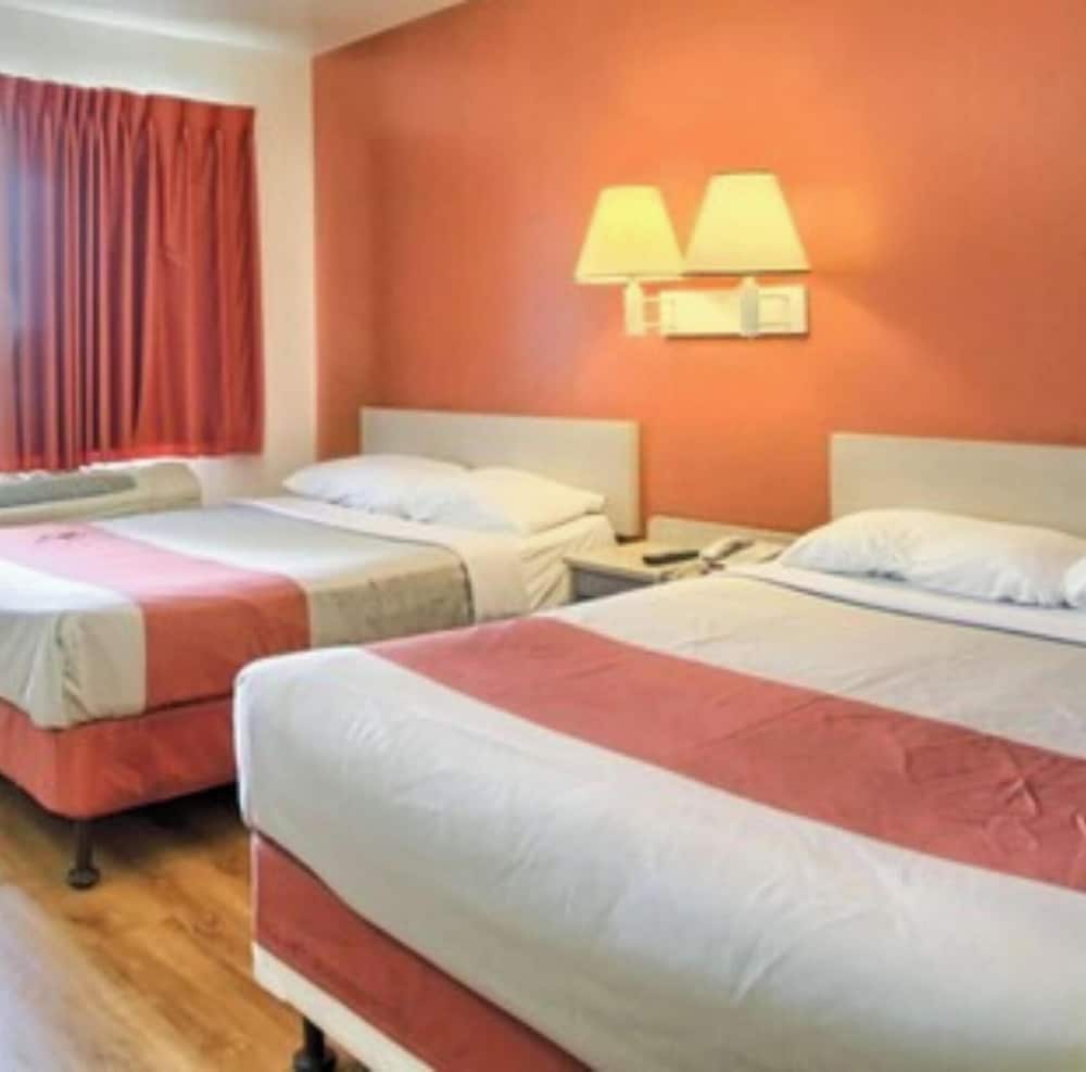 Motel6 New Cumberland, PA - Harrisburg - Hershey South 22/43