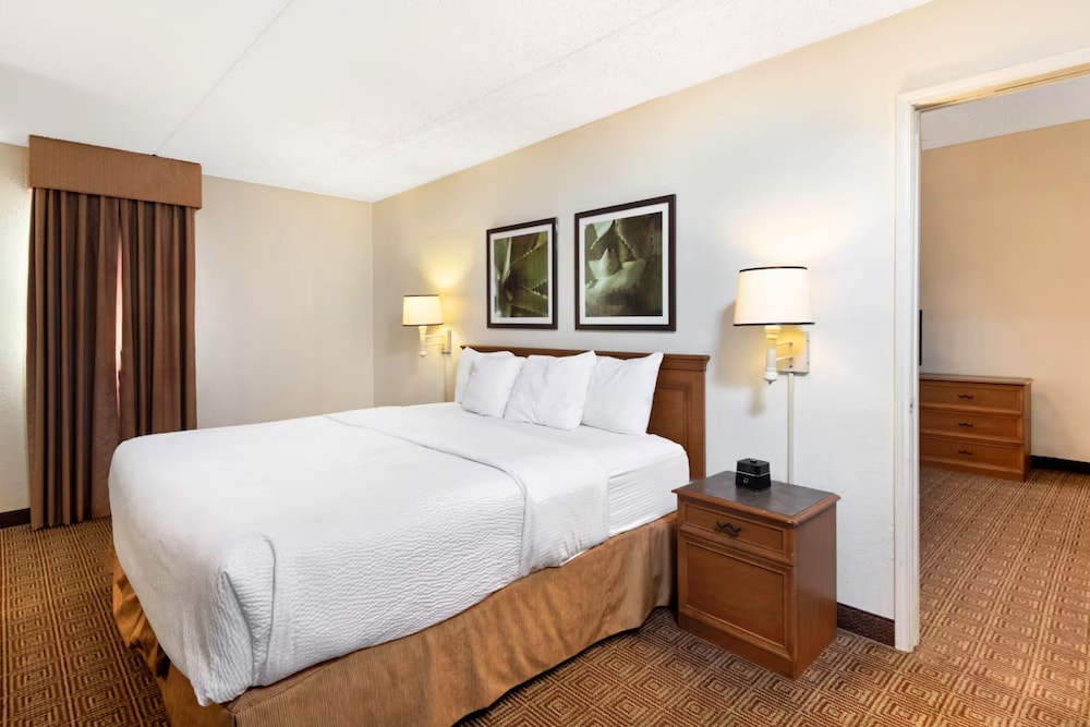 Garden inn and suites san antonio l 35 10/36