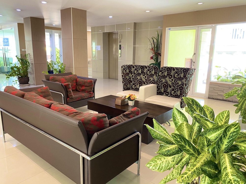 14 Place Sukhumvit Suites 32/66
