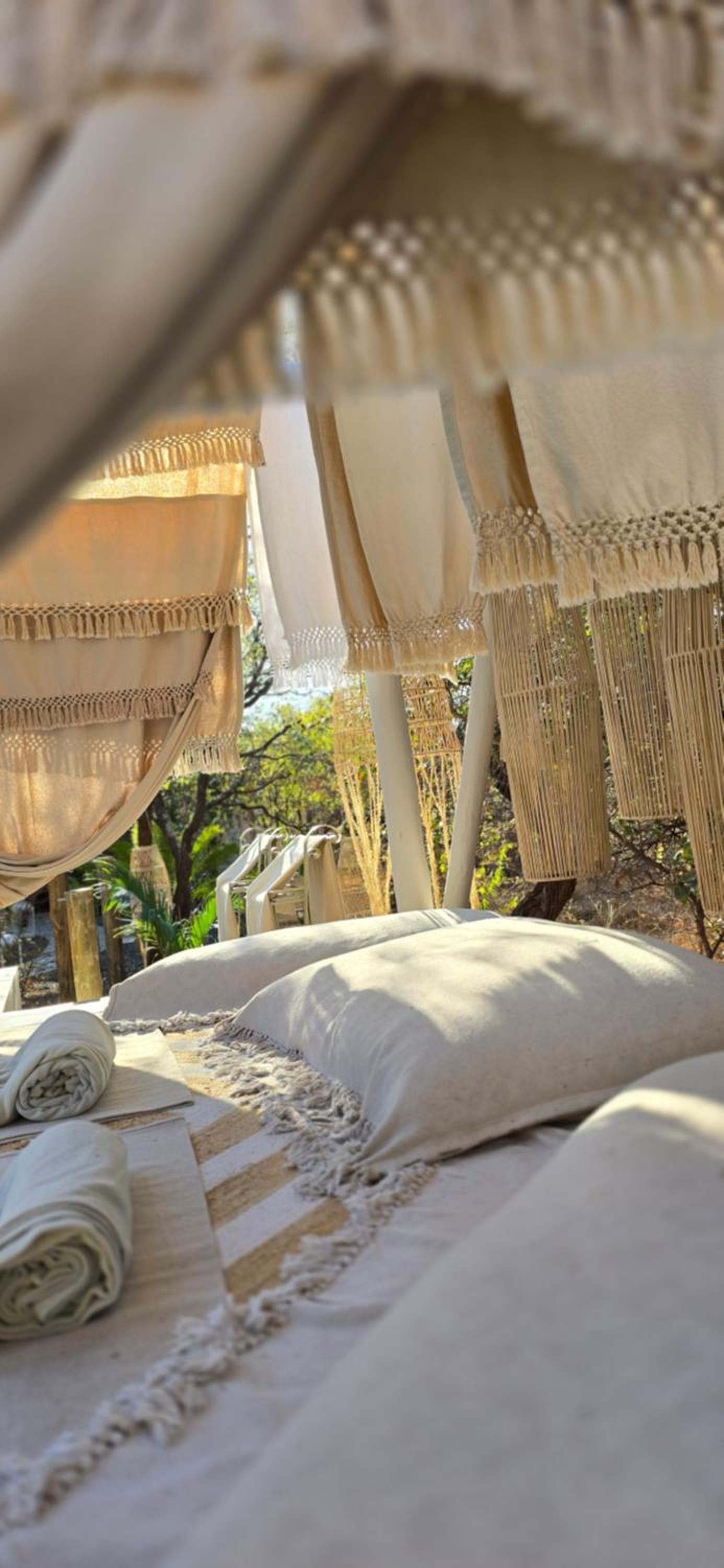 African Flair Boutique Safari Lodge 40/50