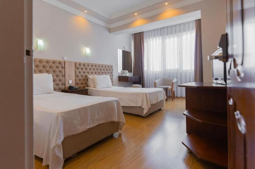 Mountain View Hotel 13/49