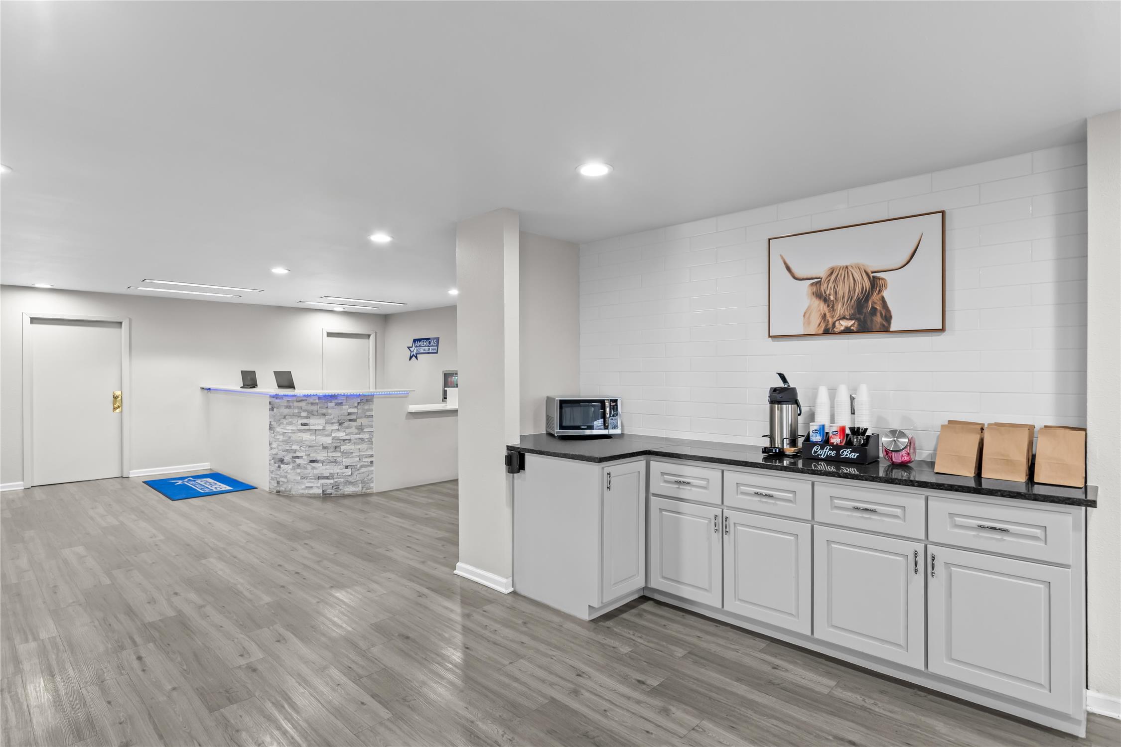 Americas Best Value Inn Austin University 7/32