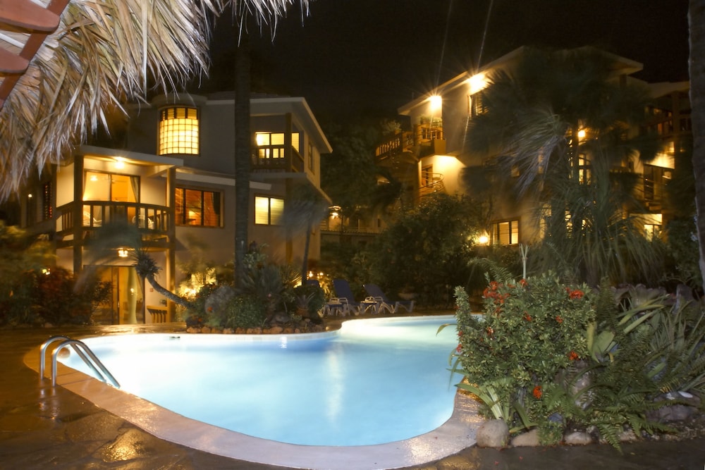 Hotel El Magnifico 3/69