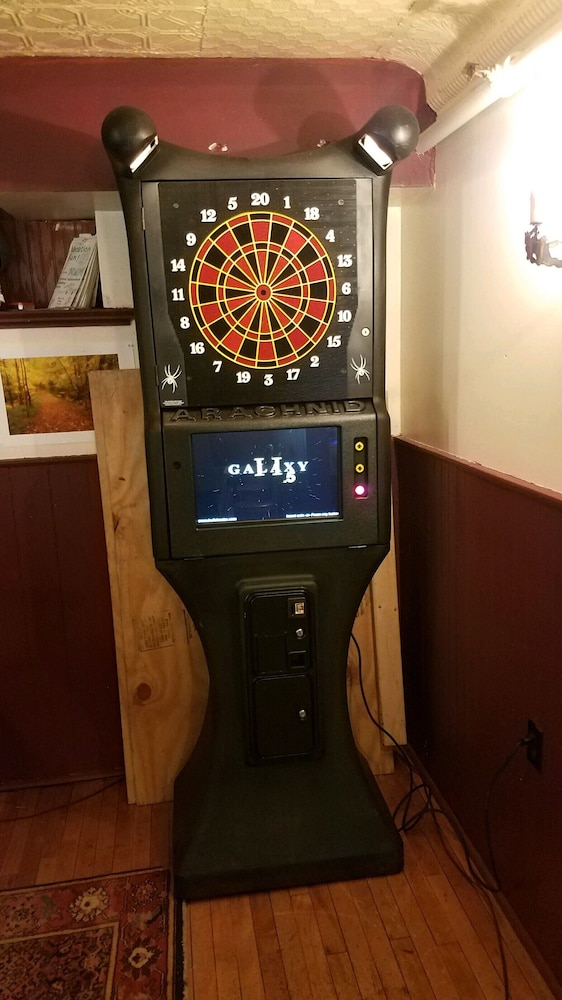 The Woods Inn 9/61