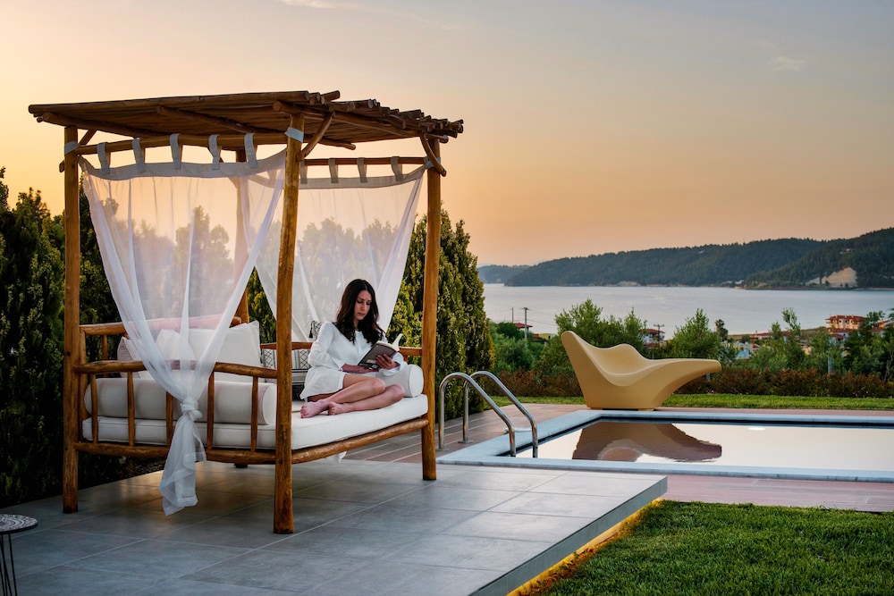 Soleado Luxury Villas 72/79