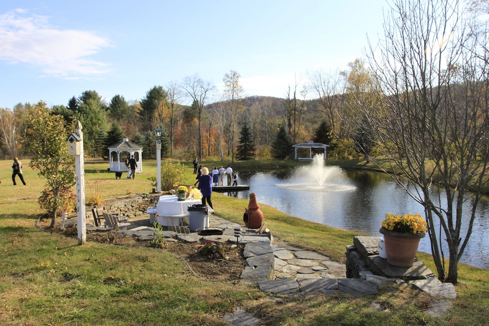 Inn at Clearwater Pond 40/51