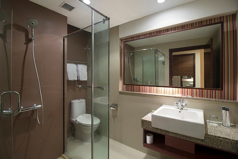 Aston Manado Hotel 13/40