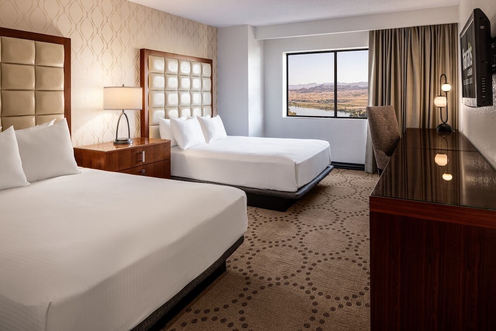 Deluxe, 2 Queen Beds, Pet Friendly, North Tower