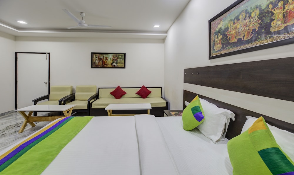 Hotel Royal Dezire 18/48
