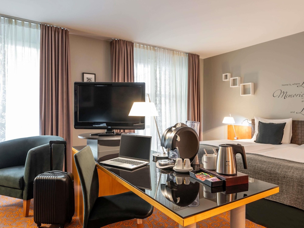Mercure Hotel & Residenz Checkpoint Charli 38/48