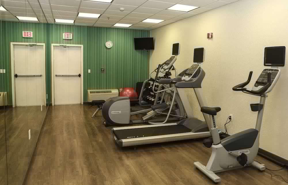 Holiday Inn Express Hotel And Suites Phoenix Airport 35/56