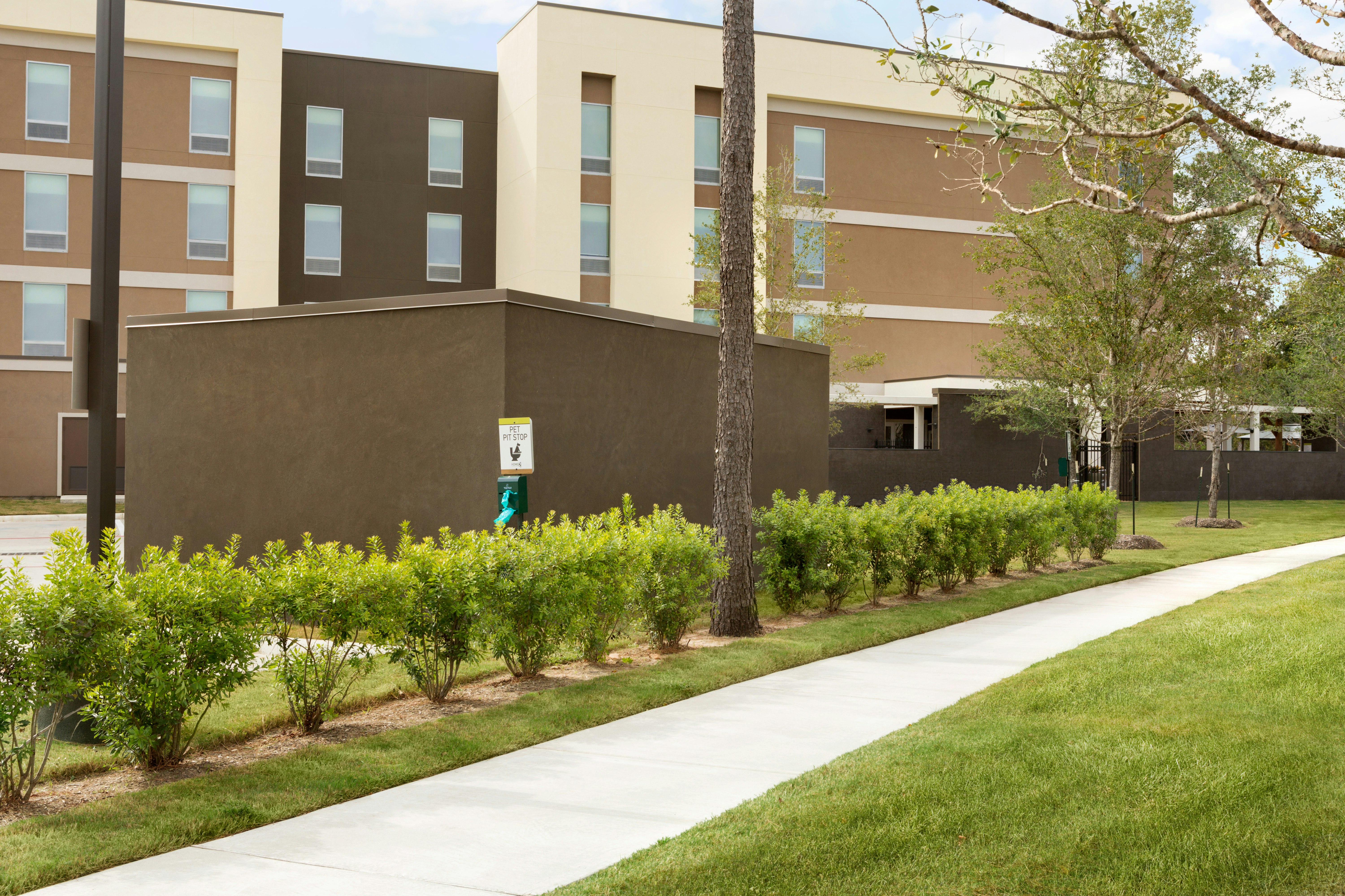 Home2 Suites By Hilton Shenandoah The Woodlands 42/43