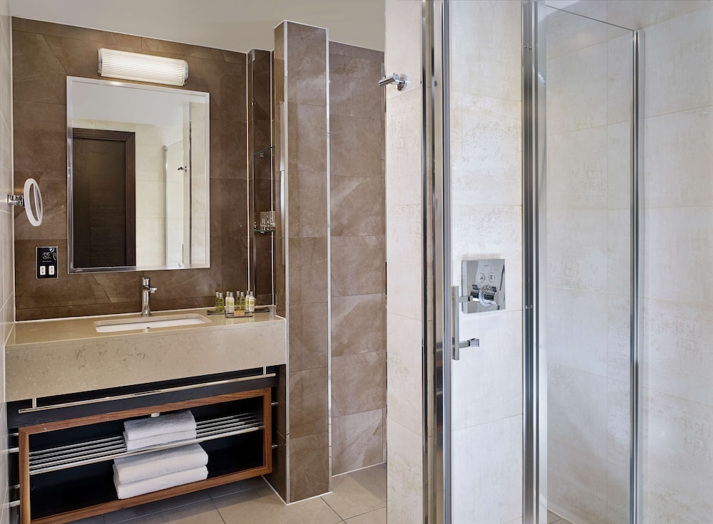 DoubleTree by Hilton London West End 13/71