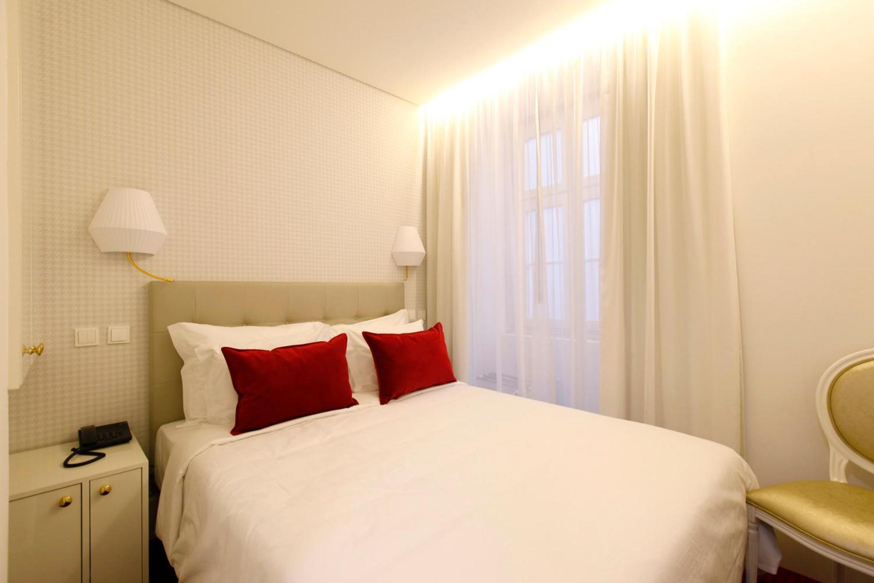 Mini, Double Bed، Hotel Lis Baixa 2/7