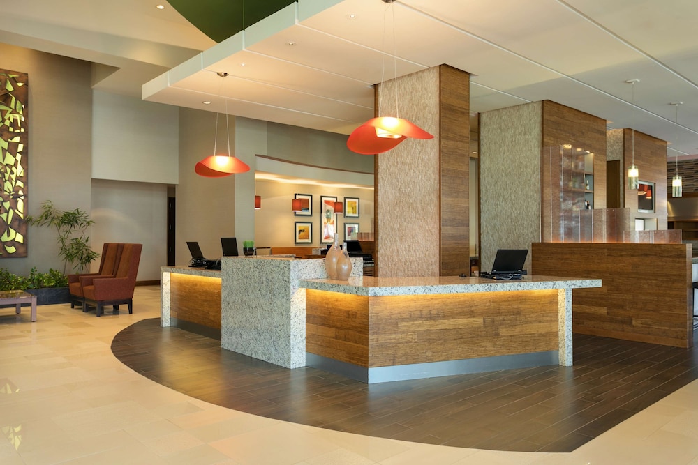 Hyatt Place Bayamon 10/65