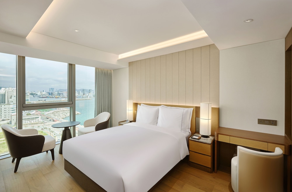 ONDOL, SUITE, DOUBLE BED