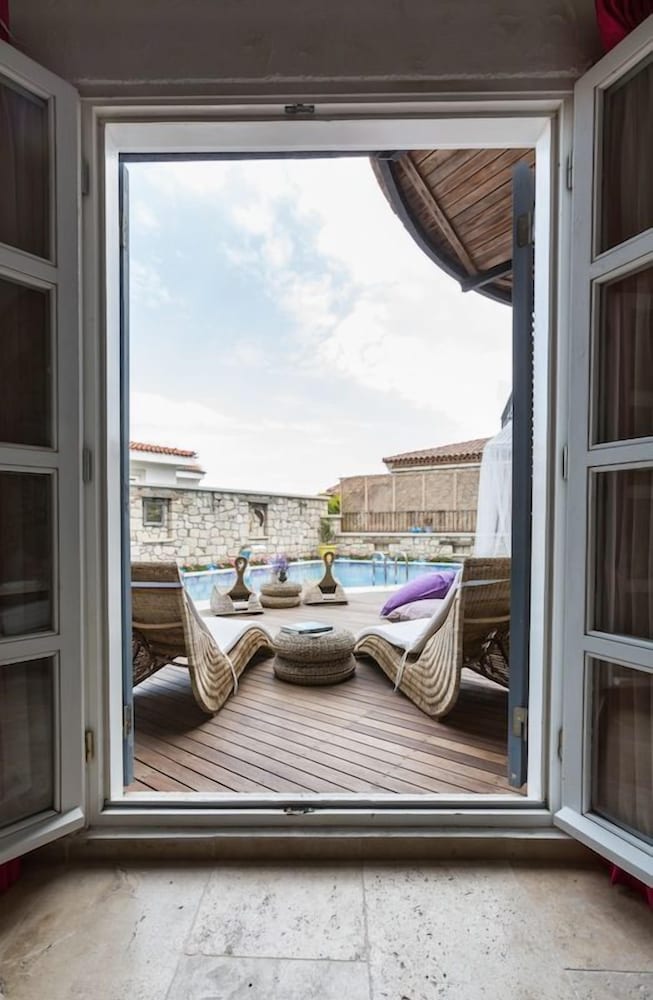 Alacati Chigdem Hotel 28/38