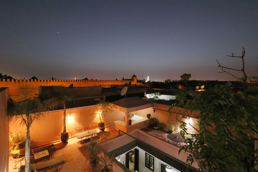 Riad Viewpoint 5/44