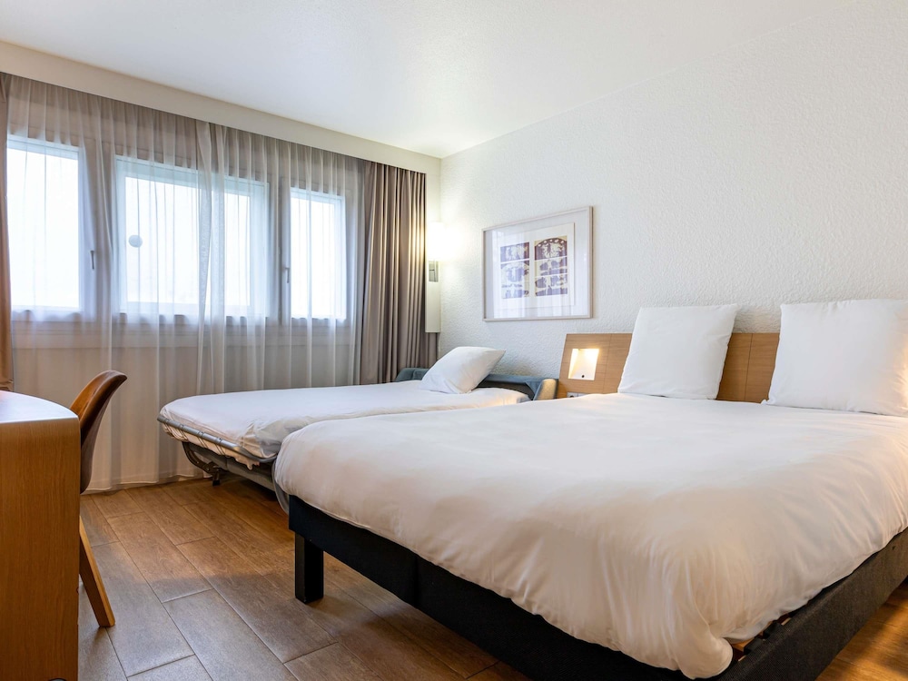 Hotel Mercure Paris Le Bourget 21/74