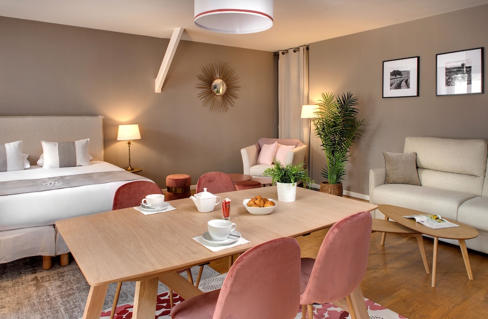 Appartements Des Ducs 53/77