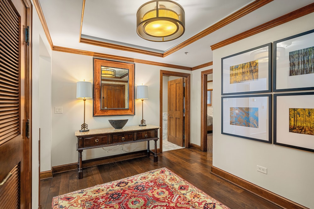 Ritz-Carlton Club, Aspen Highlands by Frias 11/50