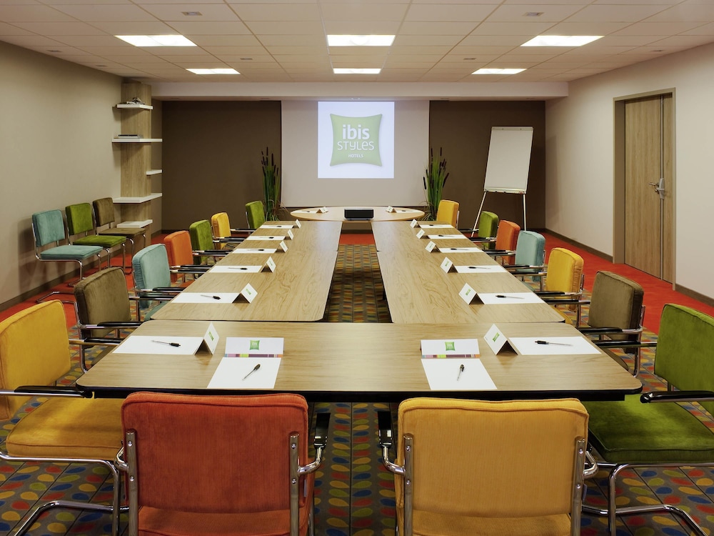 Ibis Styles Chaumont Centre Gare 48/60