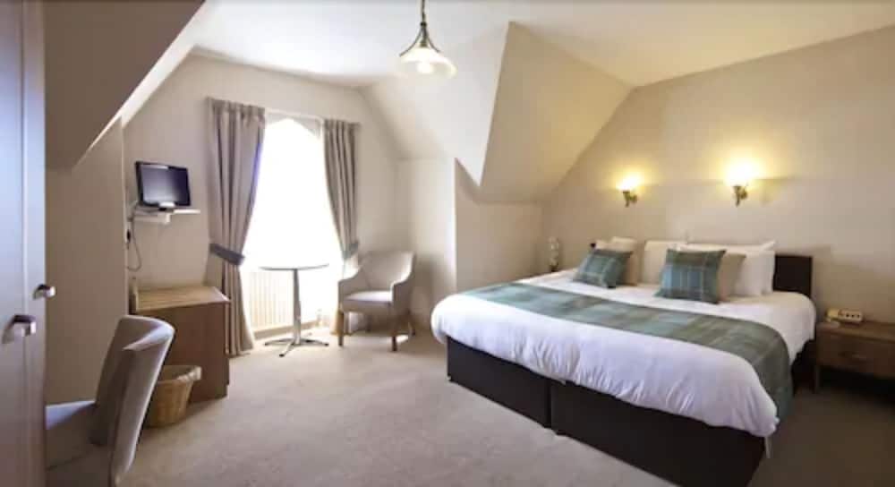 Uig Lodge Hotel 7/59