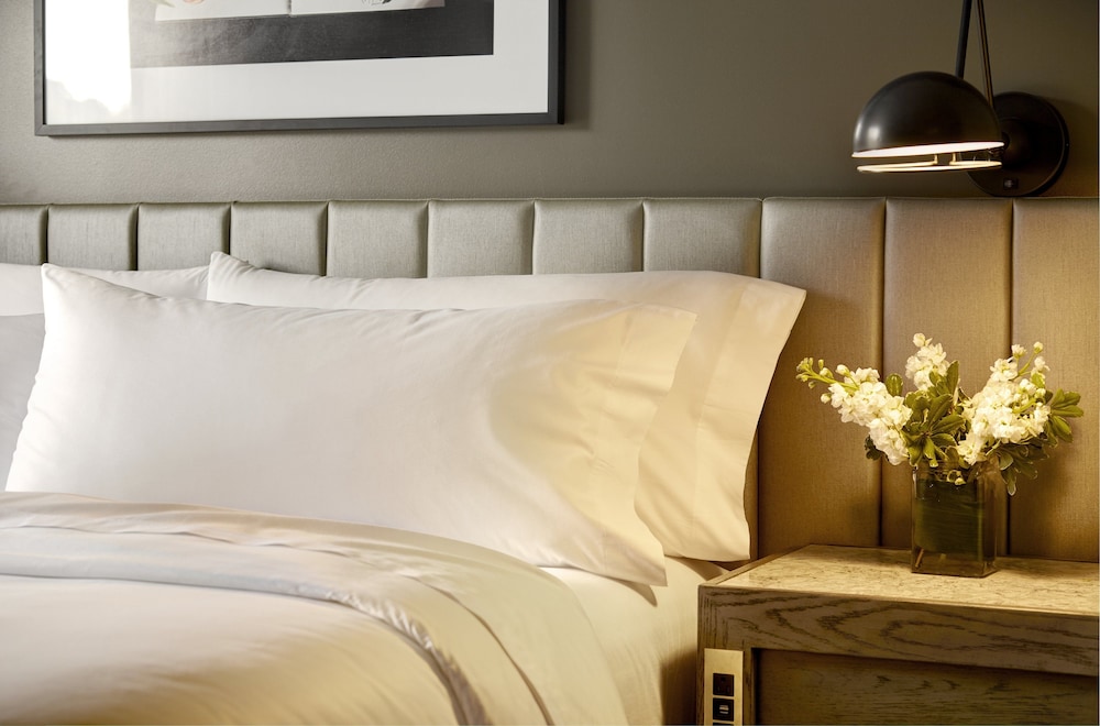 Archer Hotel Florham Park Morristown 20/80