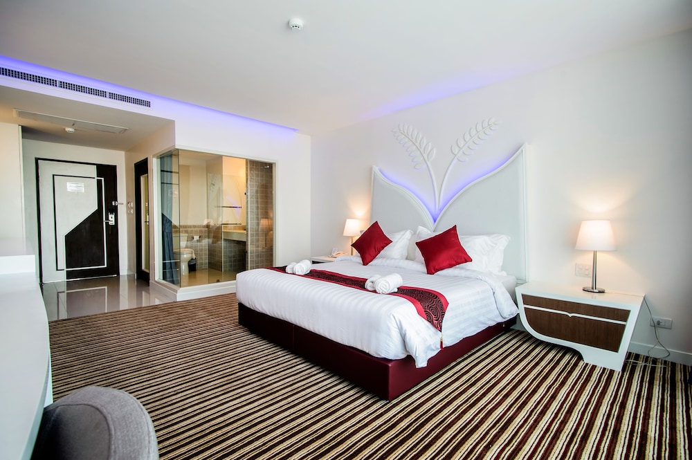 The Paradiso JK Design Hotel 15/67