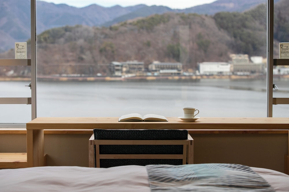Fuji Lake Hotel 45/49