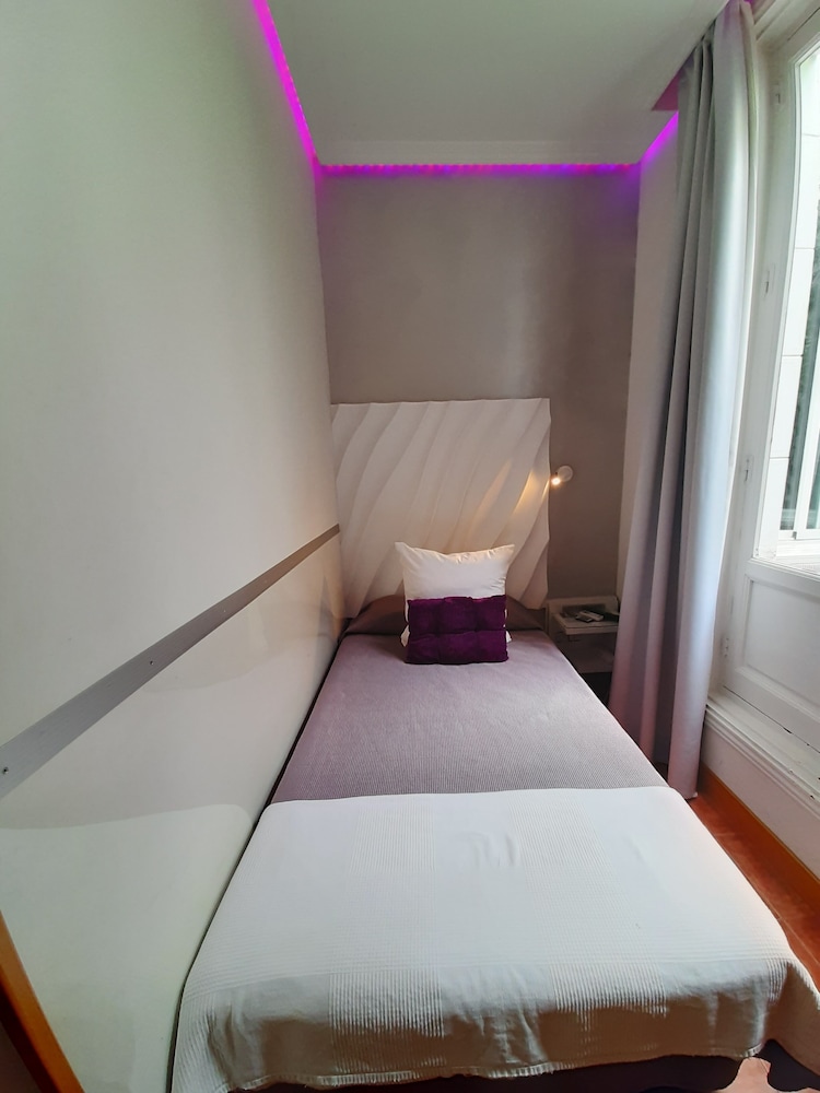 Hostal Las Fuentes 13/66