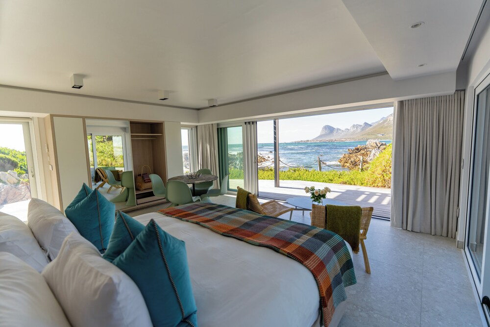 Pringle Bay Beach House by Cape Summer Villas 9/32