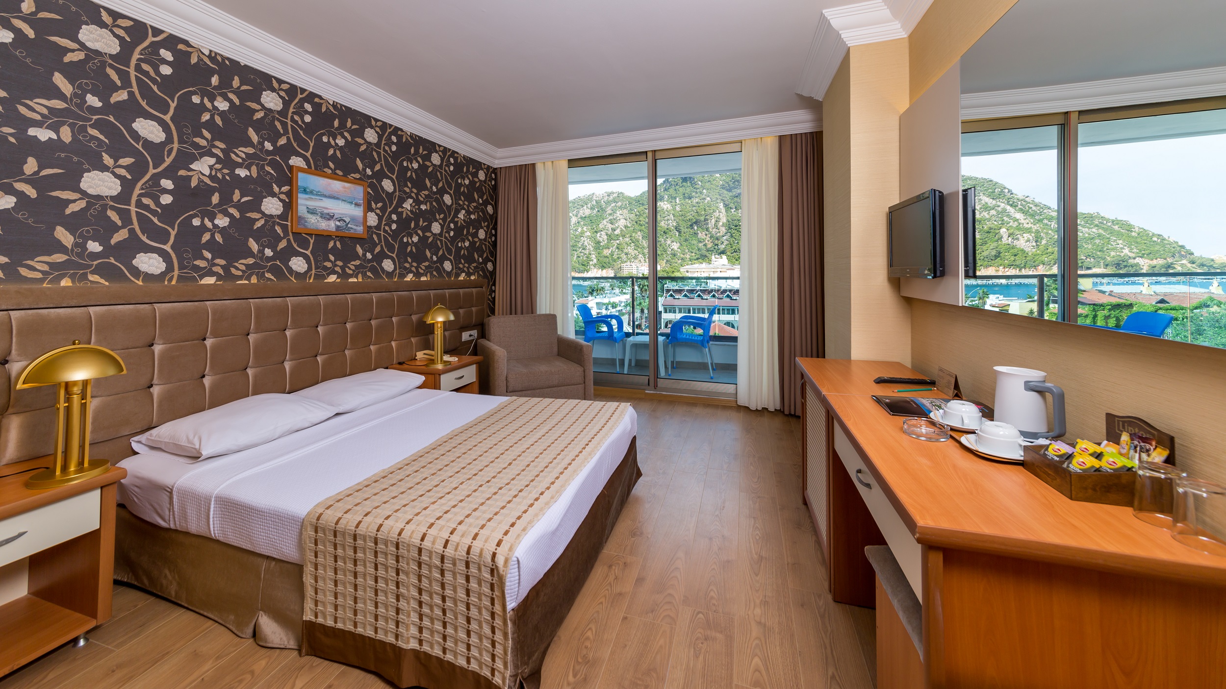 Standard, Single, Double Bed