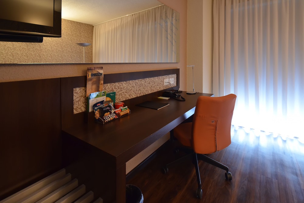 Quality Hotel Curitiba 39/40