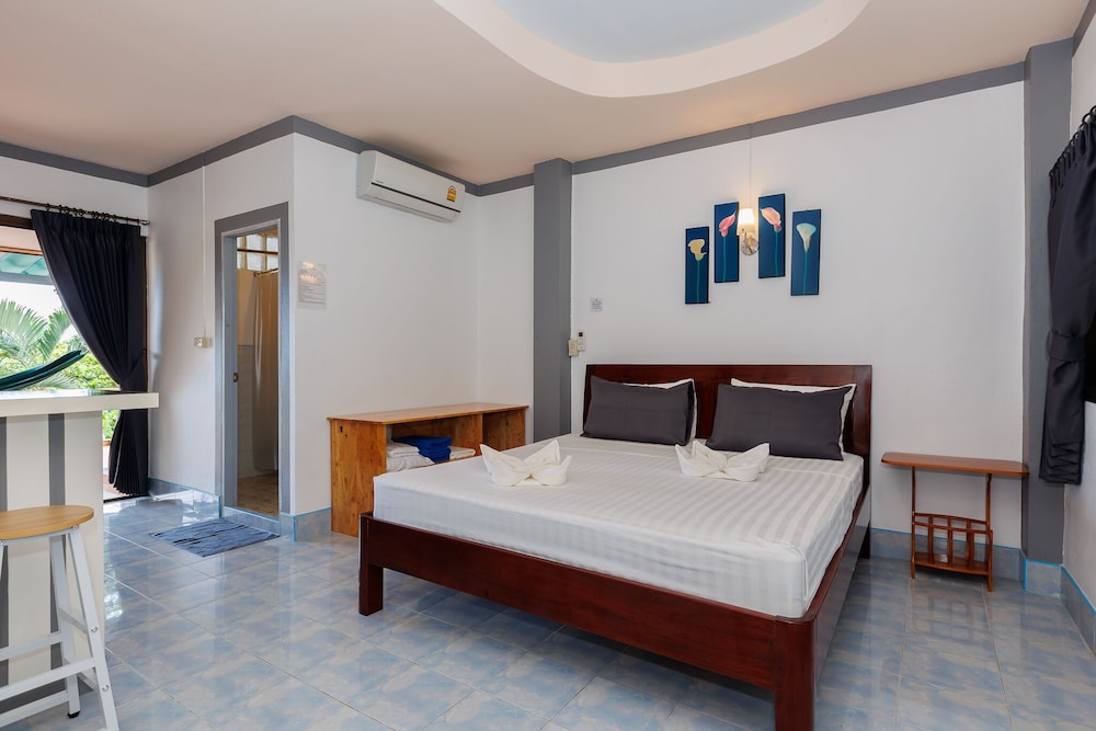 Baan Haad Yao Villas 16/48