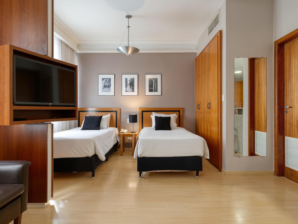 SUPERIOR, TWIN BEDS