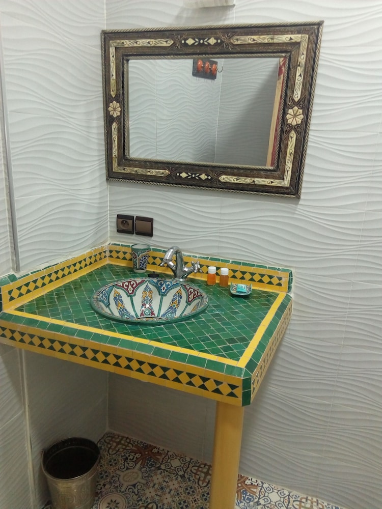 Riad Zaid 36/50
