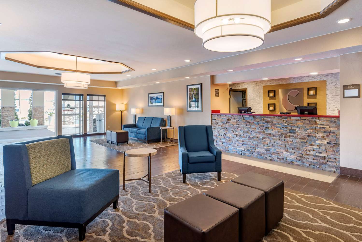 Comfort Inn and Suites Klamath Falls 22/27