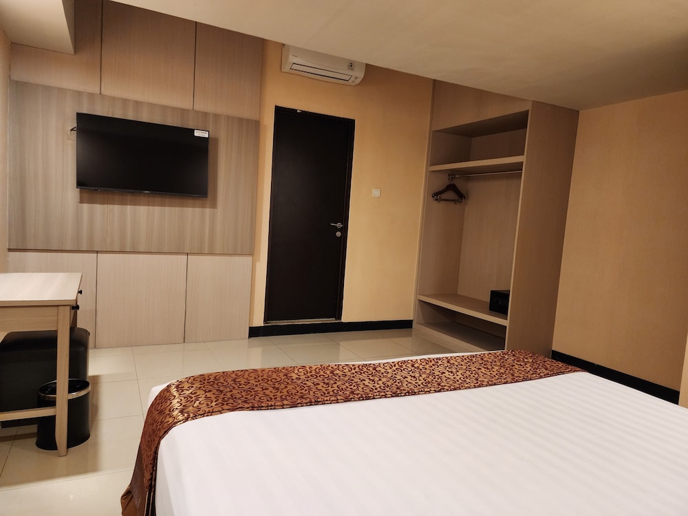 Grand Paragon 23/55